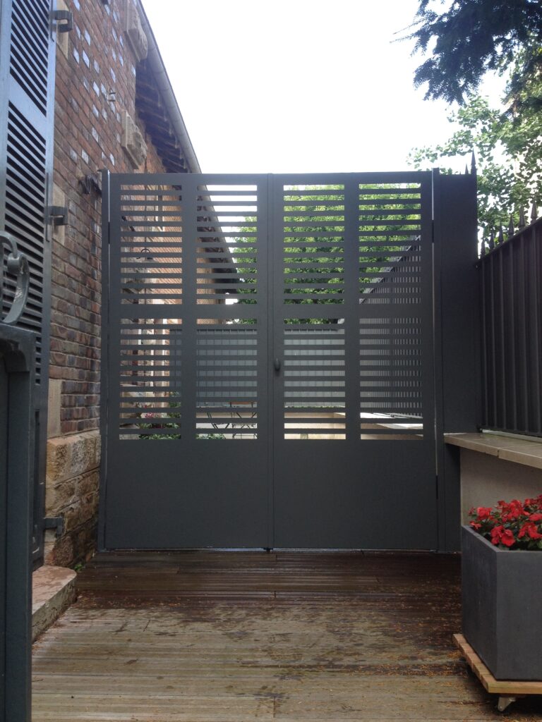 Portail, portillon, grille, clôture sur mesure